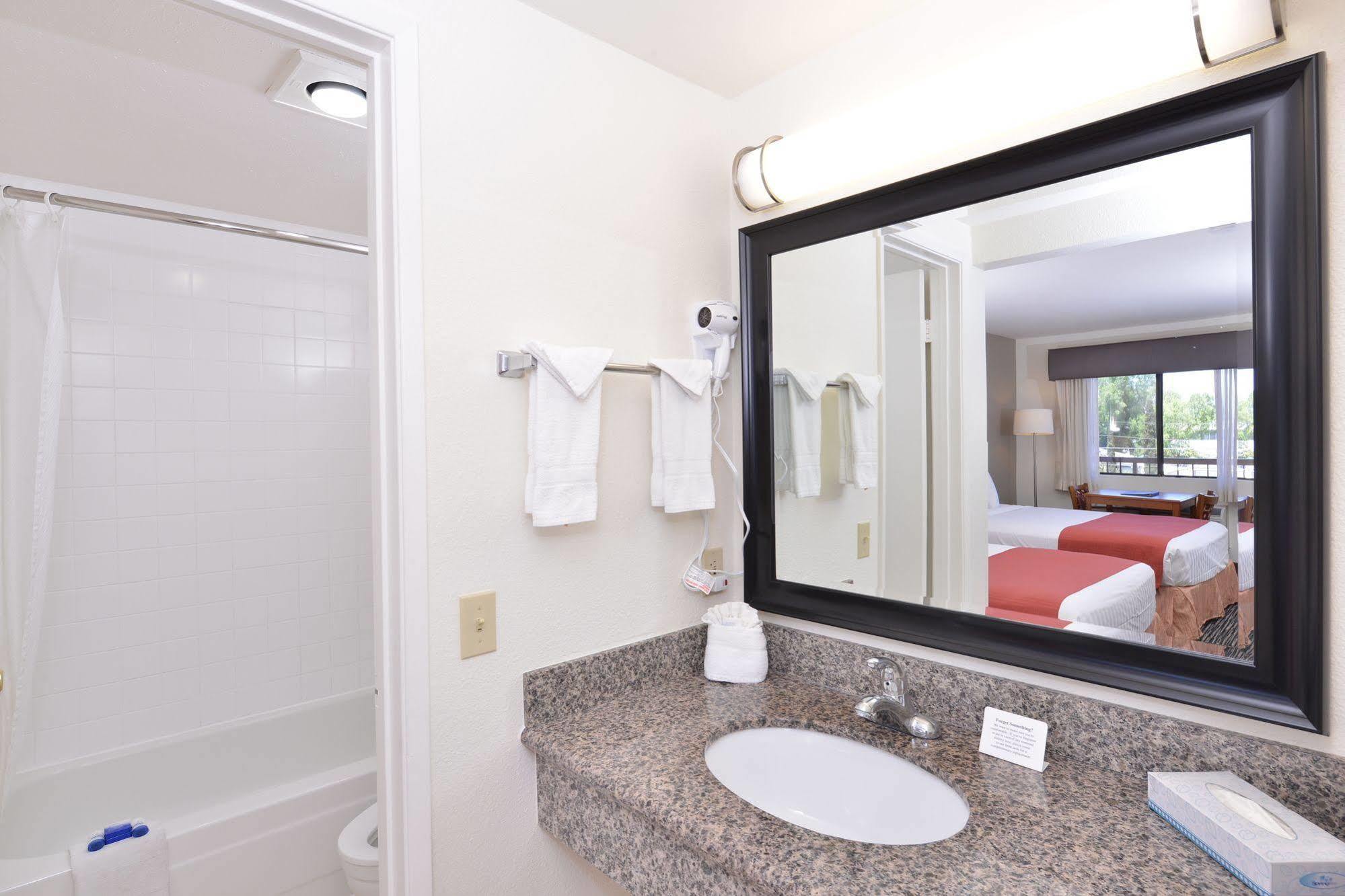 Pleasant Inn San Diego Quarto foto